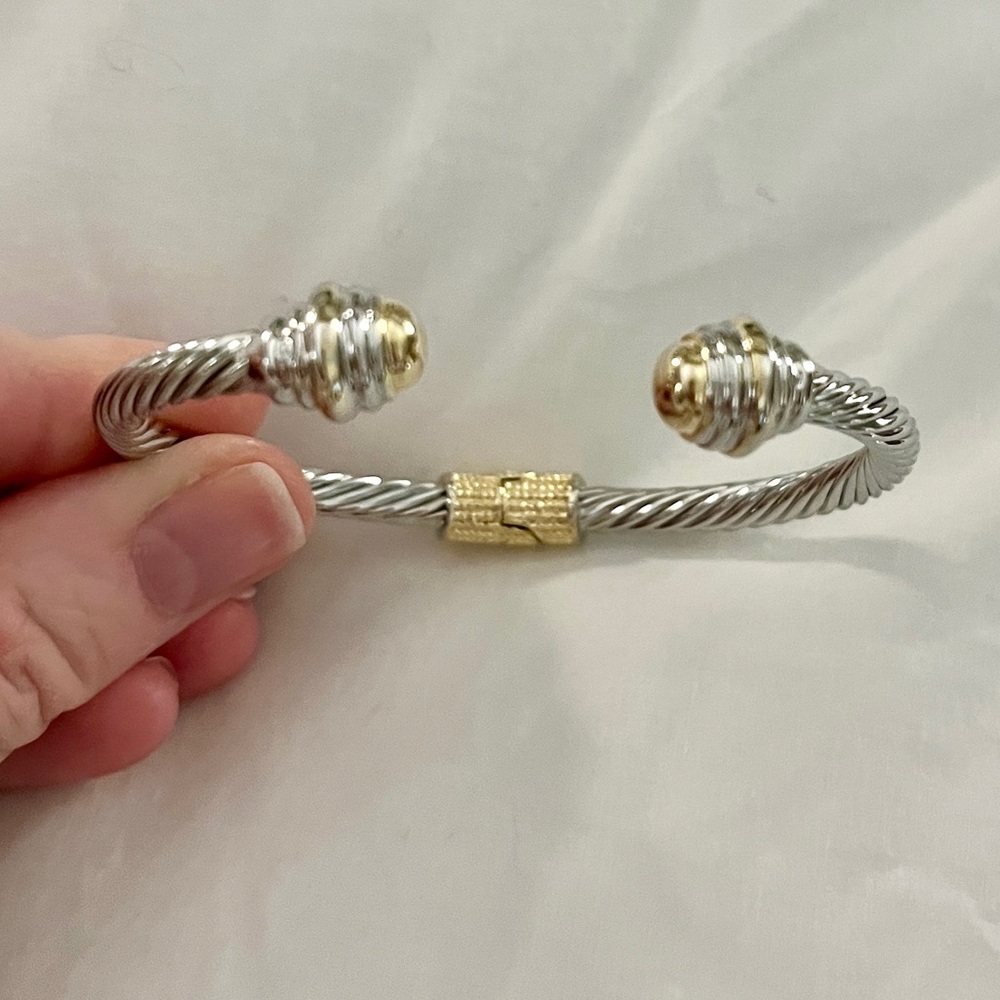 Cable Bracelet Cuff - image 2